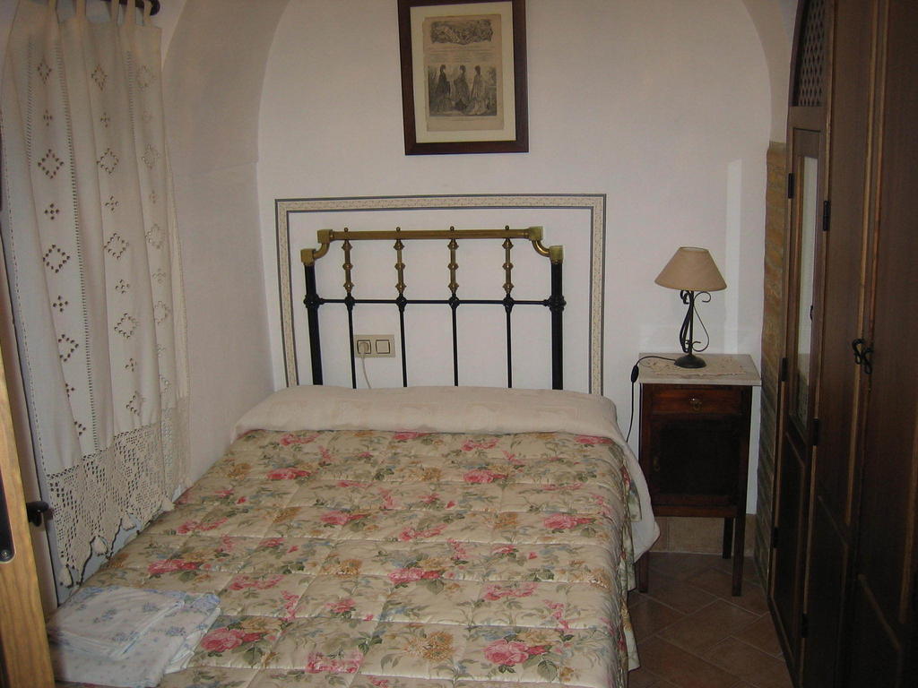 Casa Rural La Villa Castro del Rio Номер фото